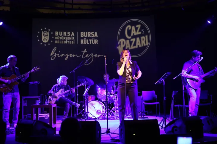 Bursa ‘Caz Pazarı’ konserlerinde Birsen Tezer’i ağırladı