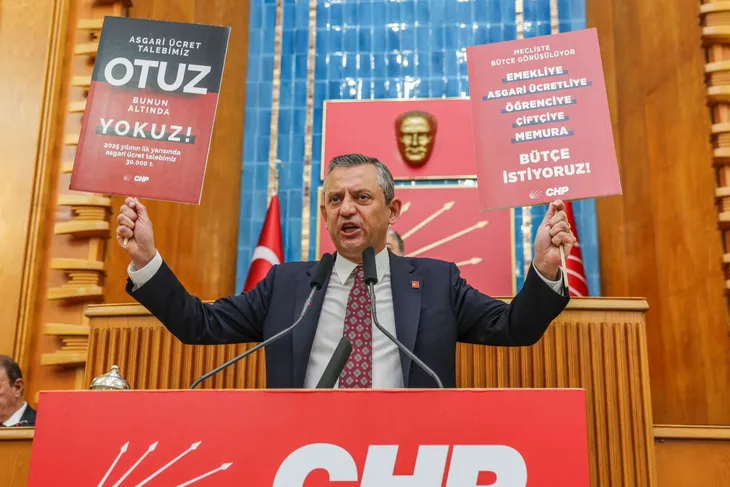 CHP’li Özel’den ’30 bin TL’ mücadelesi… “Talebimiz 30 altında yokuz!”