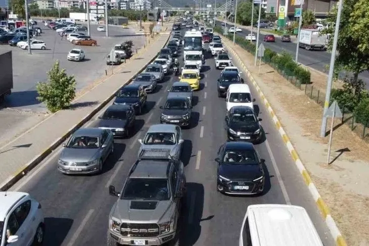 30 milyonu aşkın taşıt trafikte! Otomobillerde ‘gri’yi sevdik